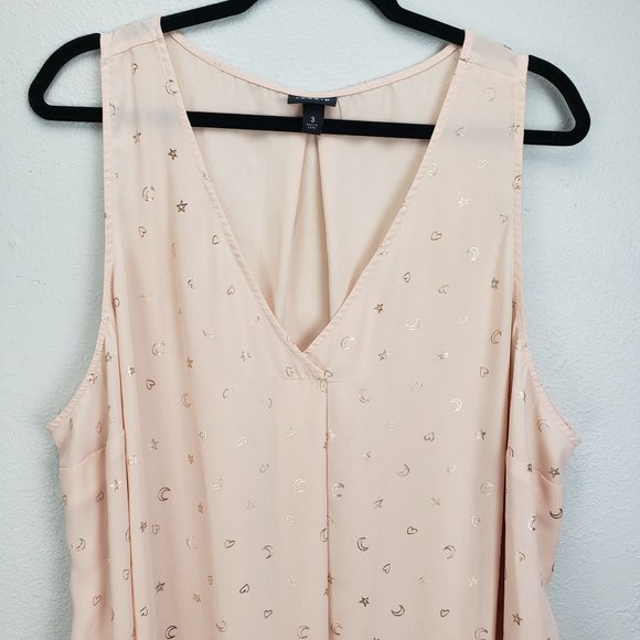 Torrid Women's Size 3 Hearts Moon And Stars Sleeveless Top Blush Pink And Gold - Picture 2 of 10